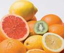 Có cần bổ sung vitamin C cho trẻ nhỏ? Mẹ cần biết để chăm con khỏe mạnh mỗi ngày
